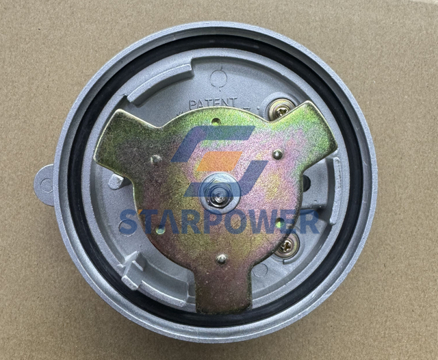 17A-04-41411 KOMATSU CAP