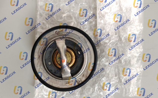 6754-61-6212 THERMOSTAT SAA4D107E-1AA;SAA6D107E-1J; WA380-6;WA380Z-6;WA380-7;