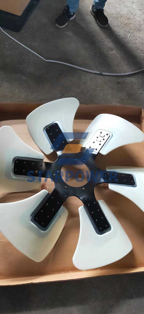 600-645-7120 KOMATSU COOLING FAN