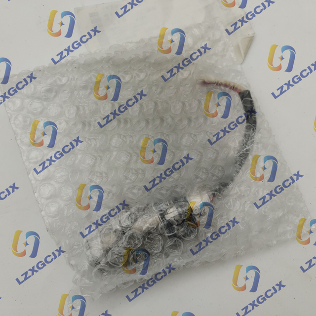 56B-06-15610 SWITCH, MAGNETIC SENSOR P2000-8; WA380-6;