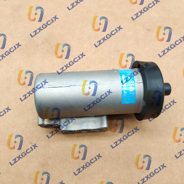 702-16-02290 LEVER ASSY D85;