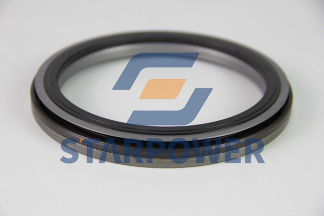 6245-21-3121 KOMATSU COVER,ROCKER ARM HOUSING